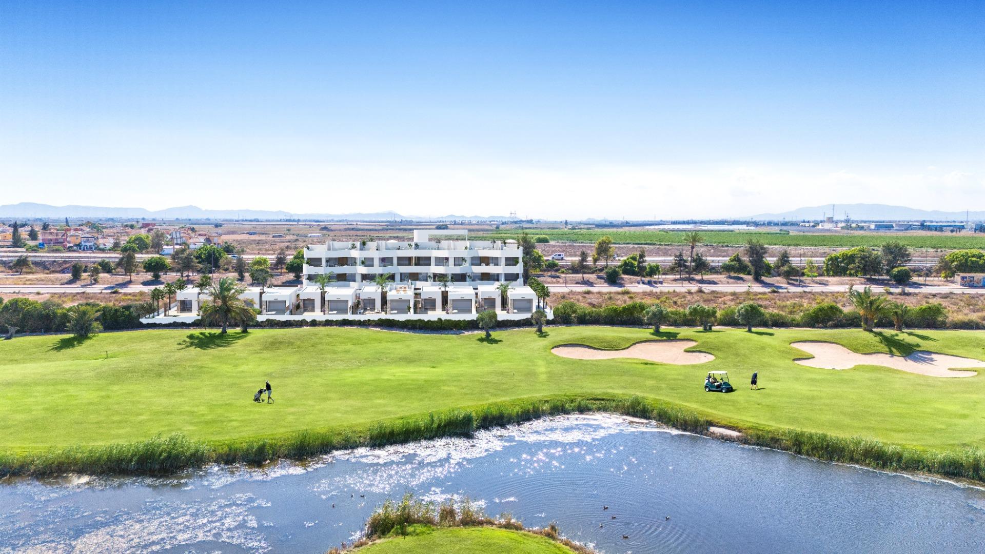 For sale - 2 Bedroom 2 Bathroom Apartment in Los Alcazares - Serena Golf  - Murcia