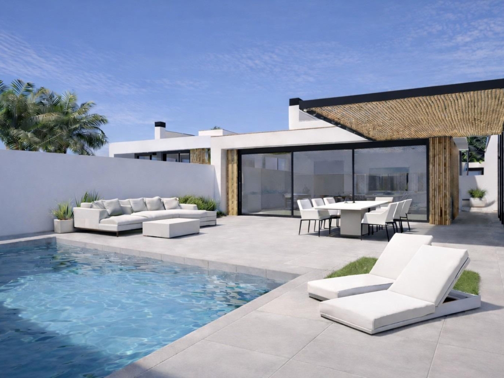3 Bedroom 2 Bathroom Villa in Los Alcazares