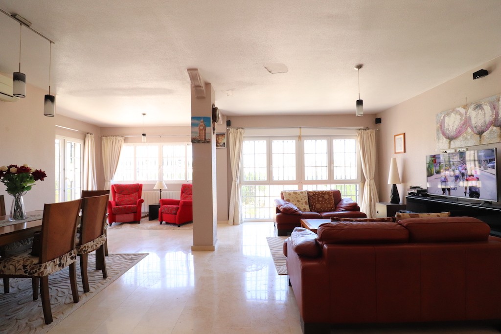 For sale - 3 Bedroom 2 Bathroom Villa in Las Ramblas Golf - Las Ramblas  - Alicante