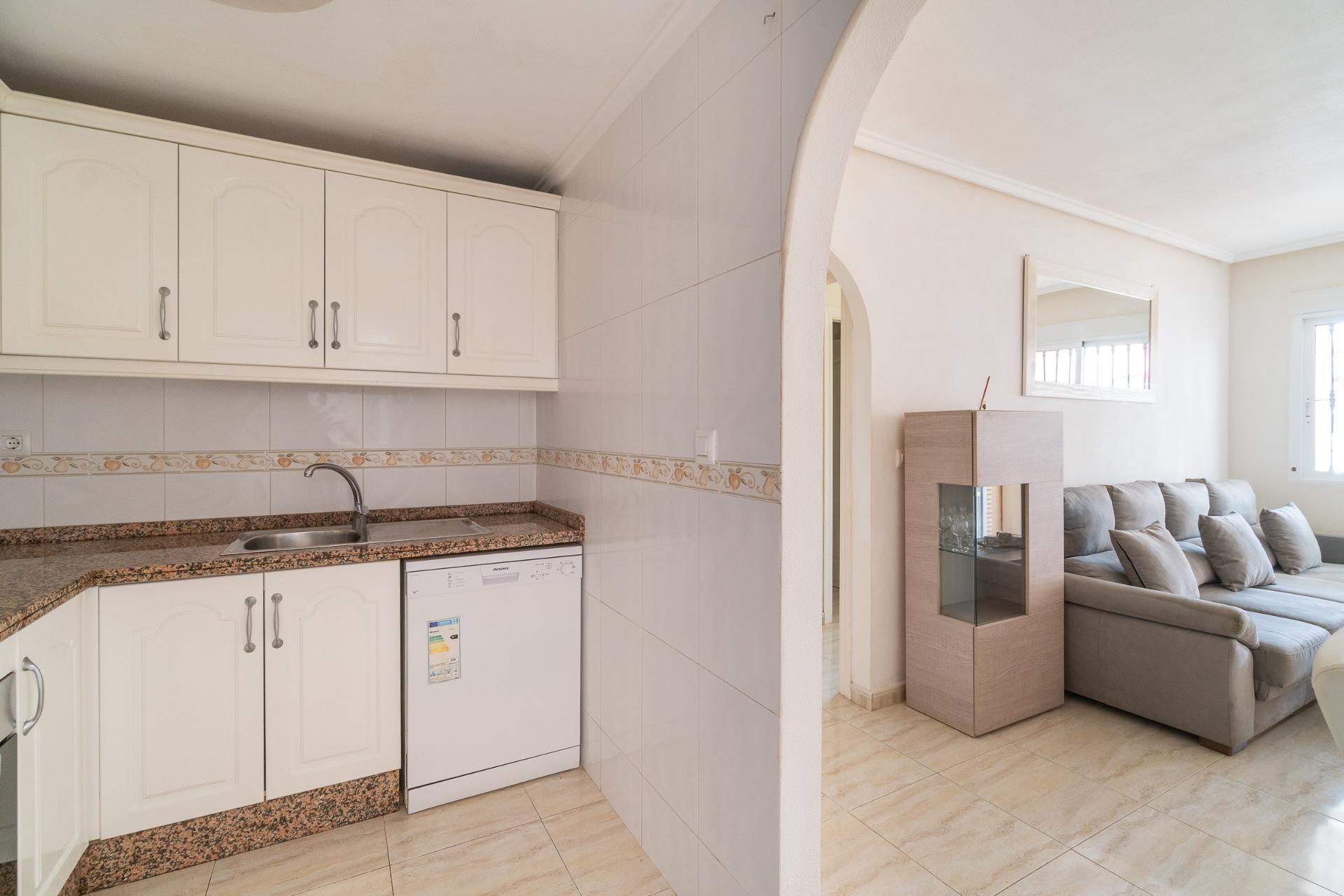 For sale - 2 Bedroom 2 Bathroom Ground Floor in Villamartin - Los Dolses  - Alicante