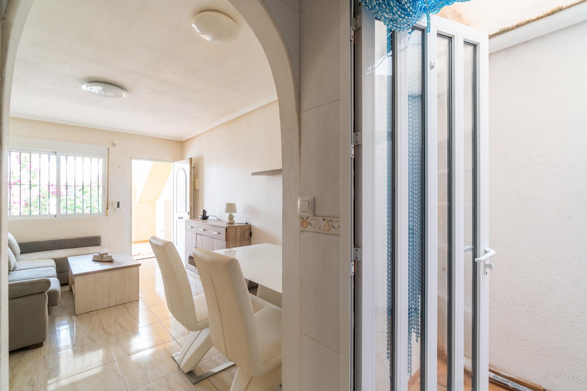 For sale - 2 Bedroom 2 Bathroom Ground Floor in Villamartin - Los Dolses  - Alicante