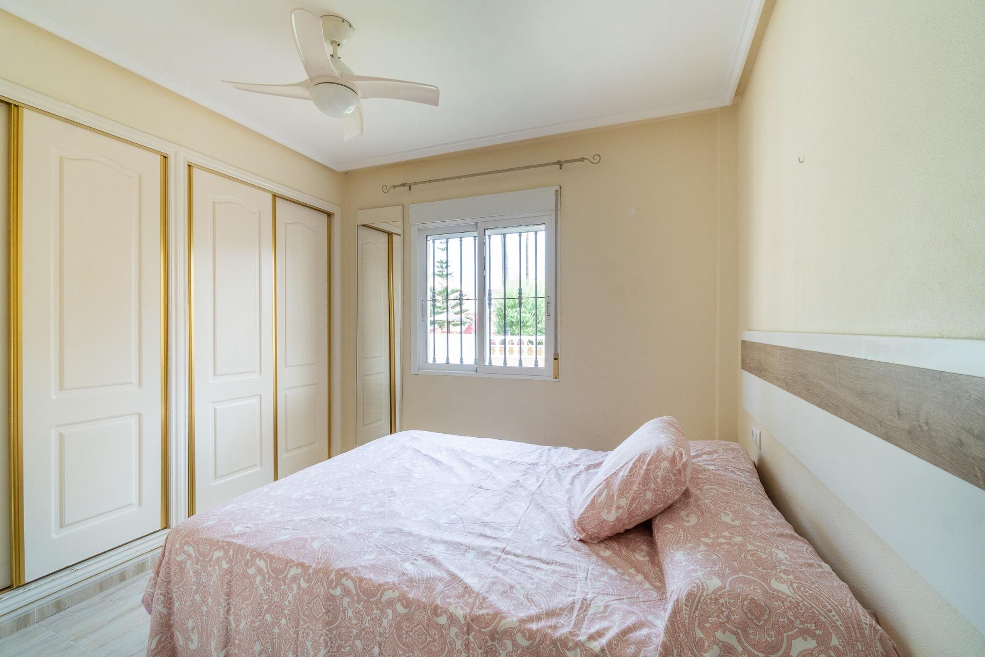 For sale - 2 Bedroom 2 Bathroom Ground Floor in Villamartin - Los Dolses  - Alicante