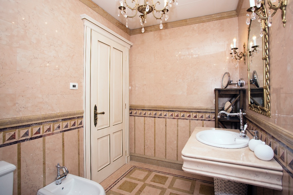For sale - 6 Bedroom 6 Bathroom Villa in Cabo Roig - Cabo Roig  - Alicante