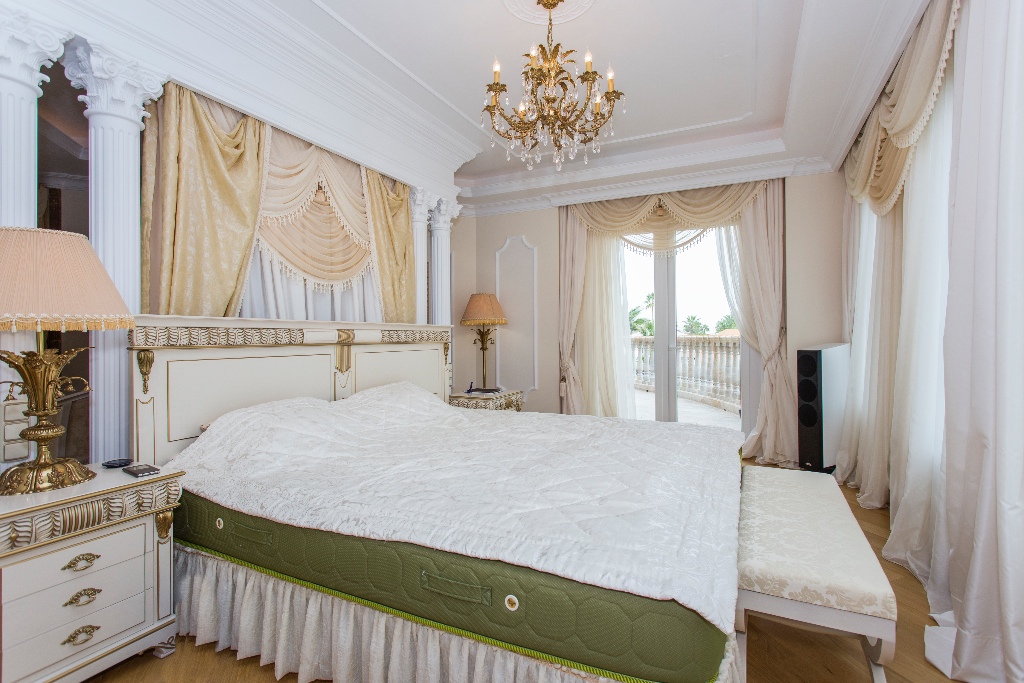 For sale - 6 Bedroom 6 Bathroom Villa in Cabo Roig - Cabo Roig  - Alicante