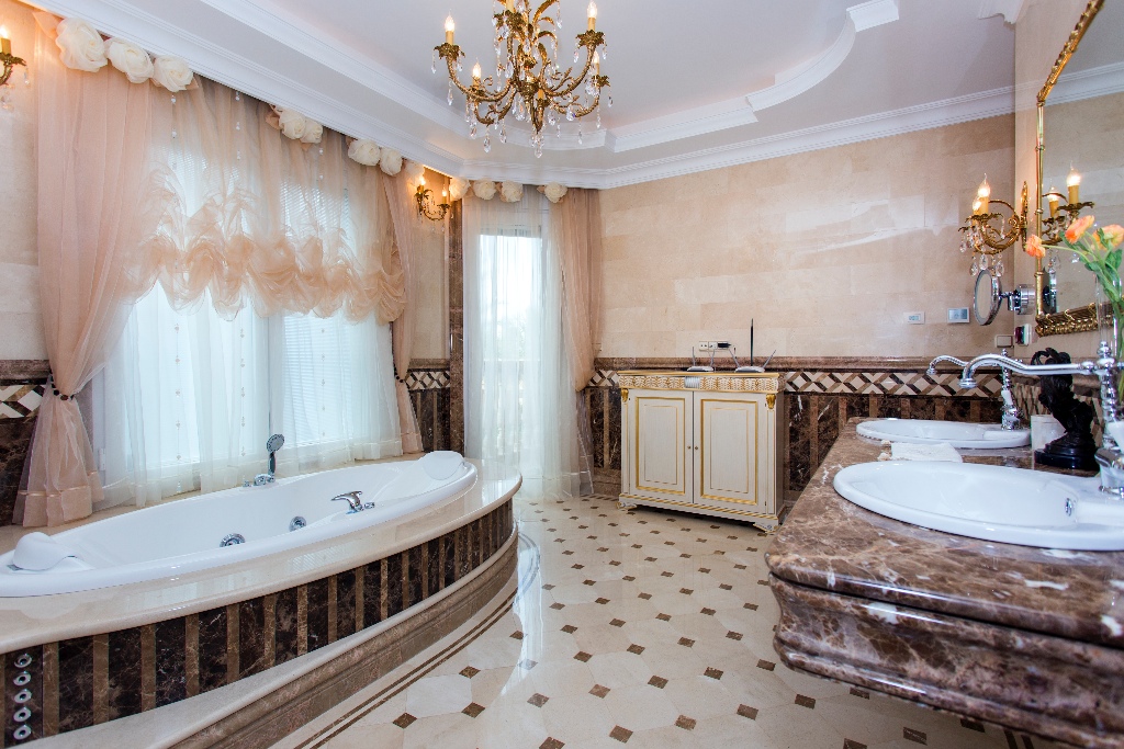 For sale - 6 Bedroom 6 Bathroom Villa in Cabo Roig - Cabo Roig  - Alicante