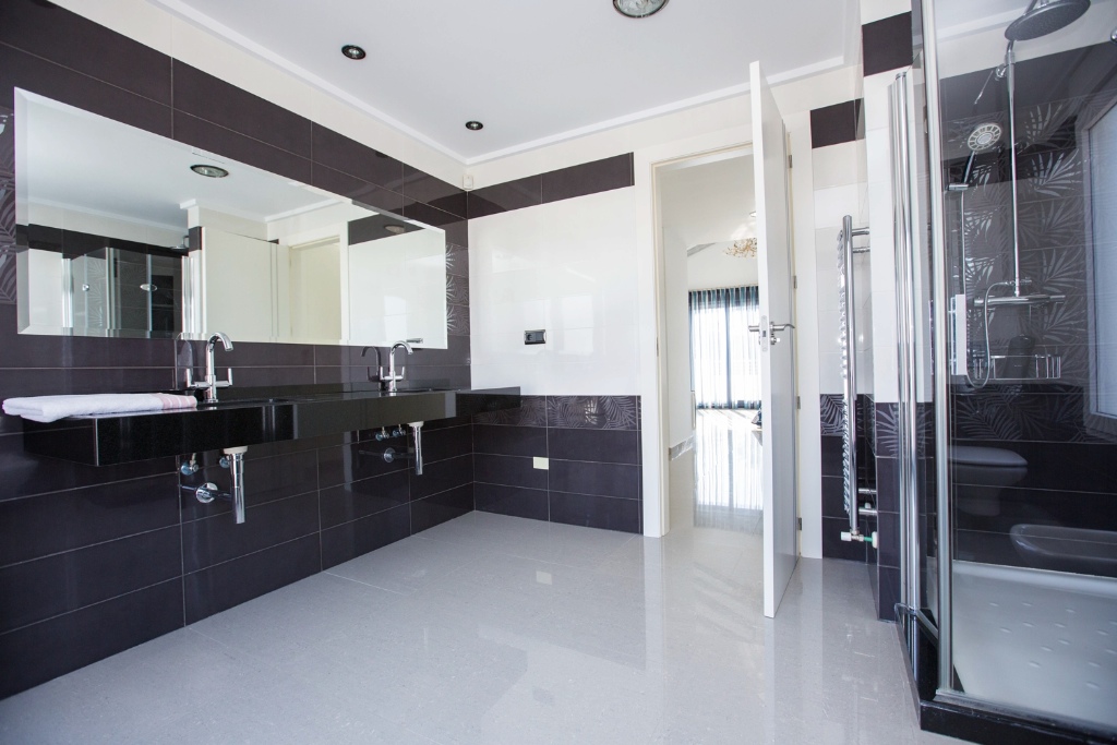 For sale - 4 Bedroom 5 Bathroom Villa in Cabo Roig - Cabo Roig  - Alicante