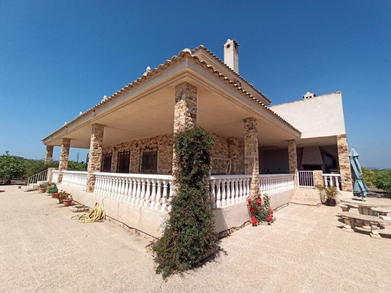 6 Bedroom 4 Bathroom Village house in San Miguel De Salinas