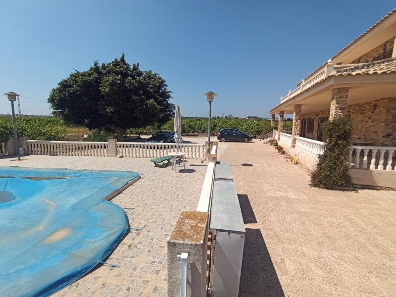 For sale - 6 Bedroom 4 Bathroom Village house in San Miguel De Salinas - San Miguel De Salinas  - Alicante