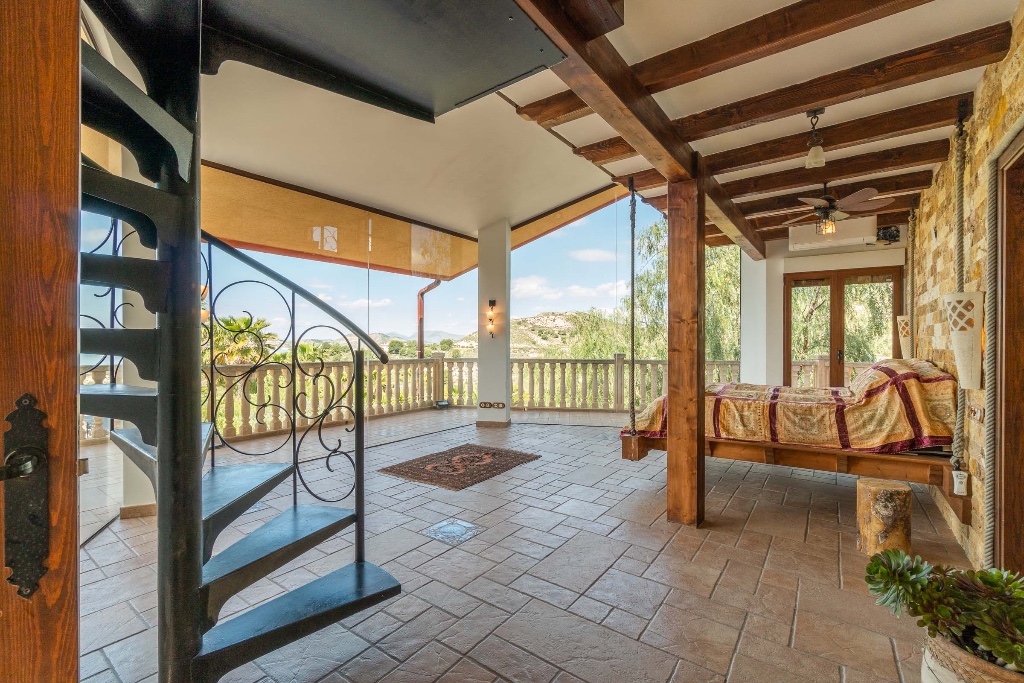 For sale - 5 Bedroom 4 Bathroom Villa in Orihuela-Costa - Orihuela Costa  - Alicante
