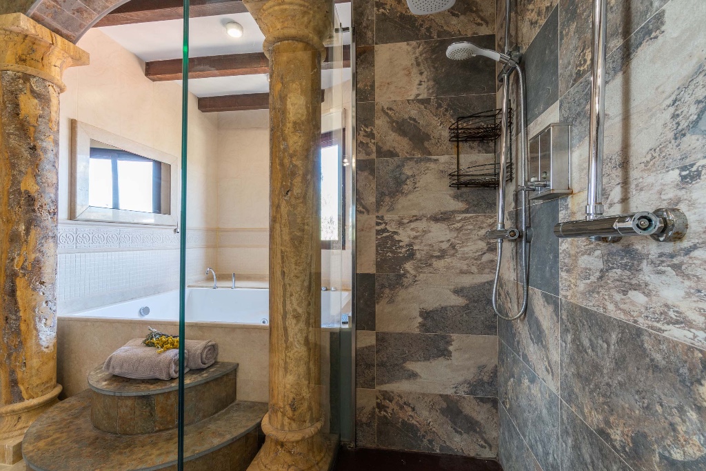 For sale - 5 Bedroom 4 Bathroom Villa in Orihuela-Costa - Orihuela Costa  - Alicante