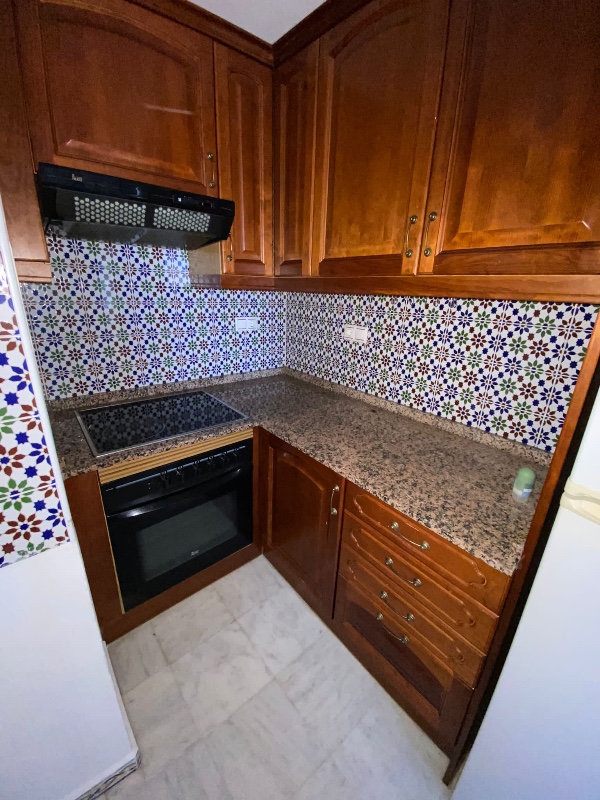 For sale - 3 Bedroom 2 Bathroom Apartament in Torrevieja - Torrevieja  - Alicante
