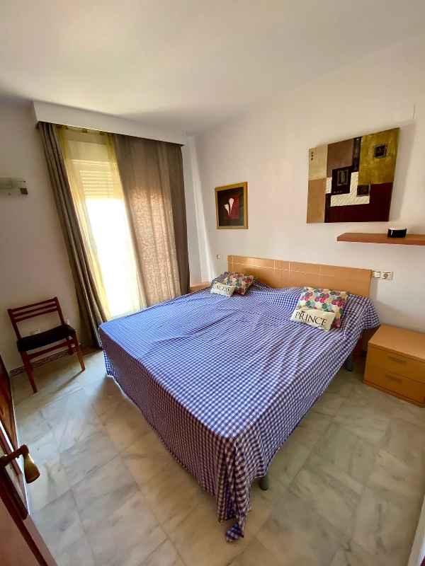 For sale - 3 Bedroom 2 Bathroom Apartament in Torrevieja - Torrevieja  - Alicante