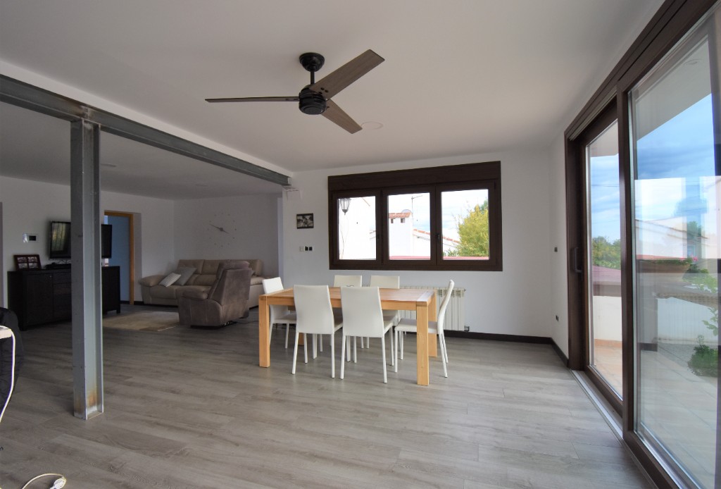 For sale - 4 Bedroom 2 Bathroom Villa in Pinar De Campoverde - Pinar De Campoverde  - Alicante