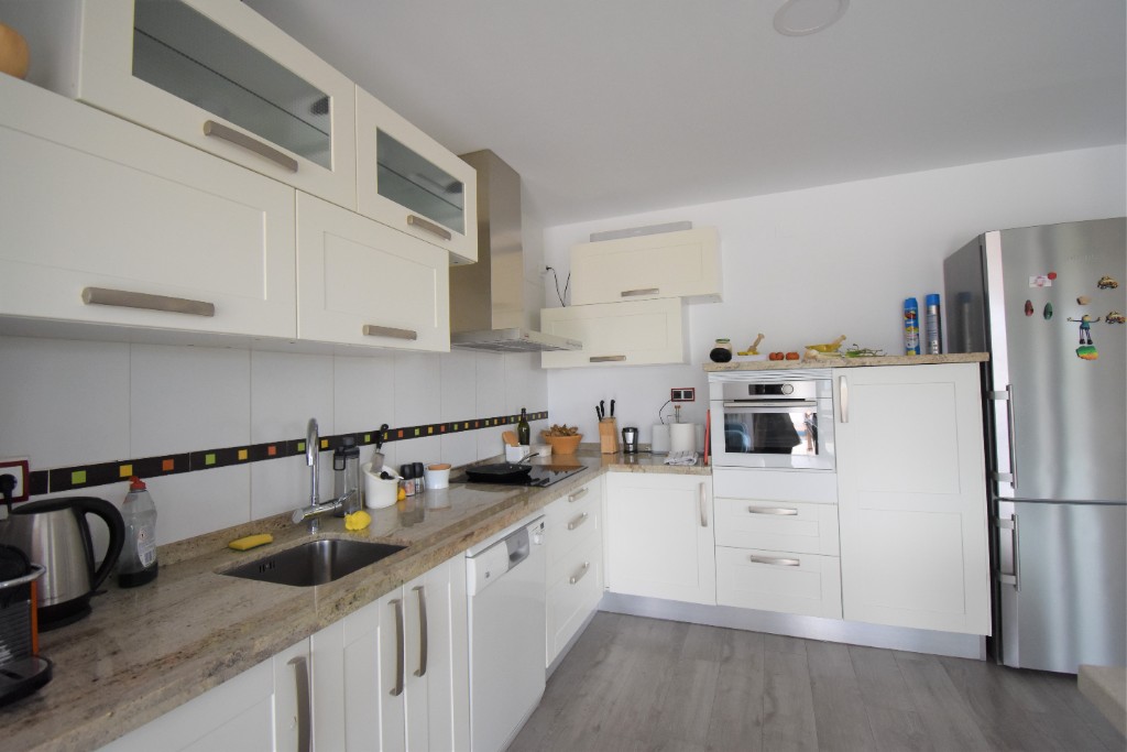 For sale - 4 Bedroom 2 Bathroom Villa in Pinar De Campoverde - Pinar De Campoverde  - Alicante