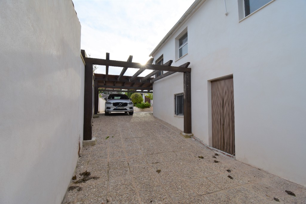 For sale - 4 Bedroom 2 Bathroom Villa in Pinar De Campoverde - Pinar De Campoverde  - Alicante