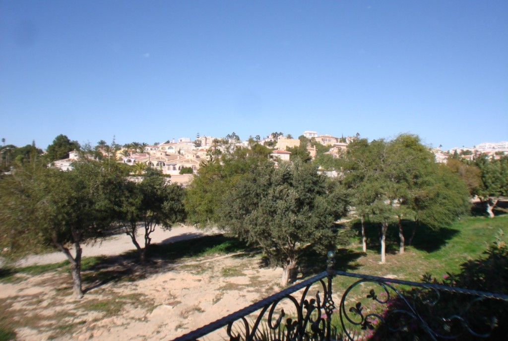 For sale - 4 Bedroom 2 Bathroom Villa in Ciudad Quesada - Ciudad Quesada  - Alicante