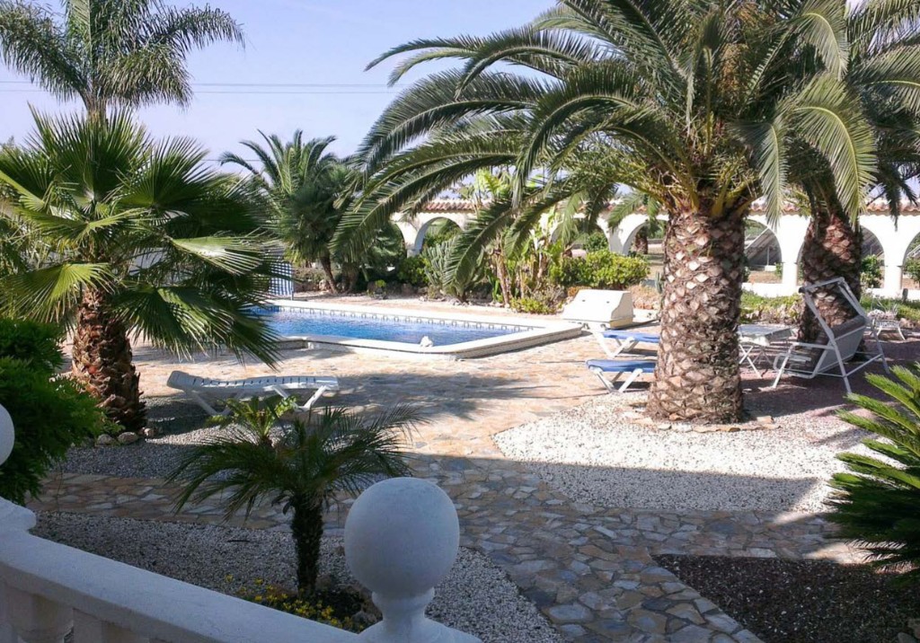 For sale - 6 Bedroom 7 Bathroom Village house in Daya Vieja - Daya Vieja  - Alicante