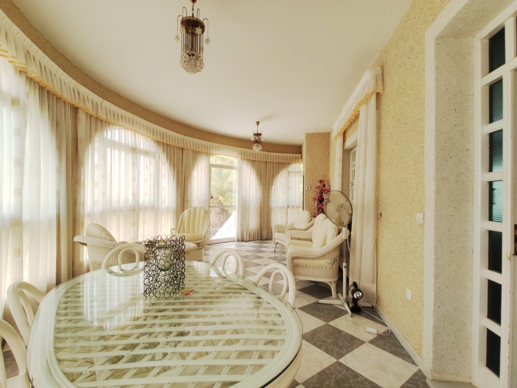 For sale - 5 Bedroom 3 Bathroom Villa in Ciudad Quesada - Ciudad Quesada  - Alicante