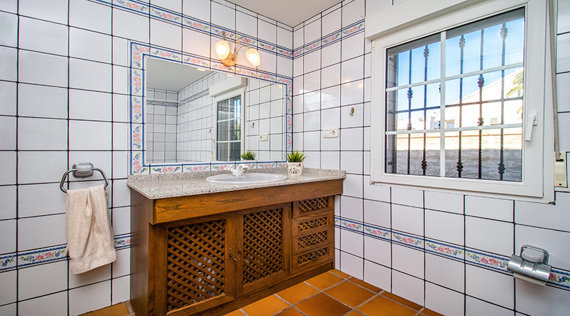 For sale - 4 Bedroom 3 Bathroom Villa in Pilar de la Horadada - Pilar de La Horadada  - Alicante