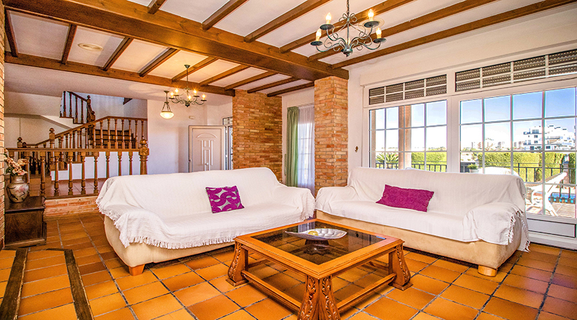 For sale - 4 Bedroom 3 Bathroom Villa in Pilar de la Horadada - Pilar de La Horadada  - Alicante
