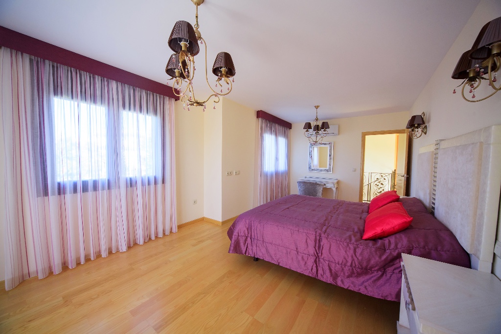 For sale - 3 Bedroom 3 Bathroom Villa in Cabo Roig - Cabo Roig  - Alicante