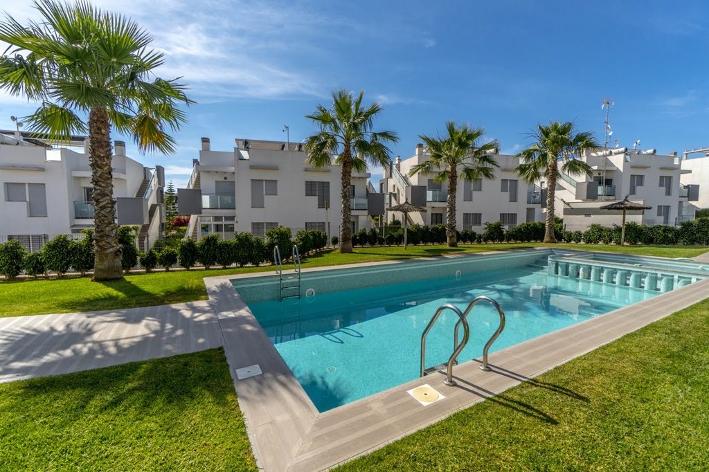 For sale - 2 Bedroom 2 Bathroom Apartament in Punta Prima - Punta Prima  - Alicante