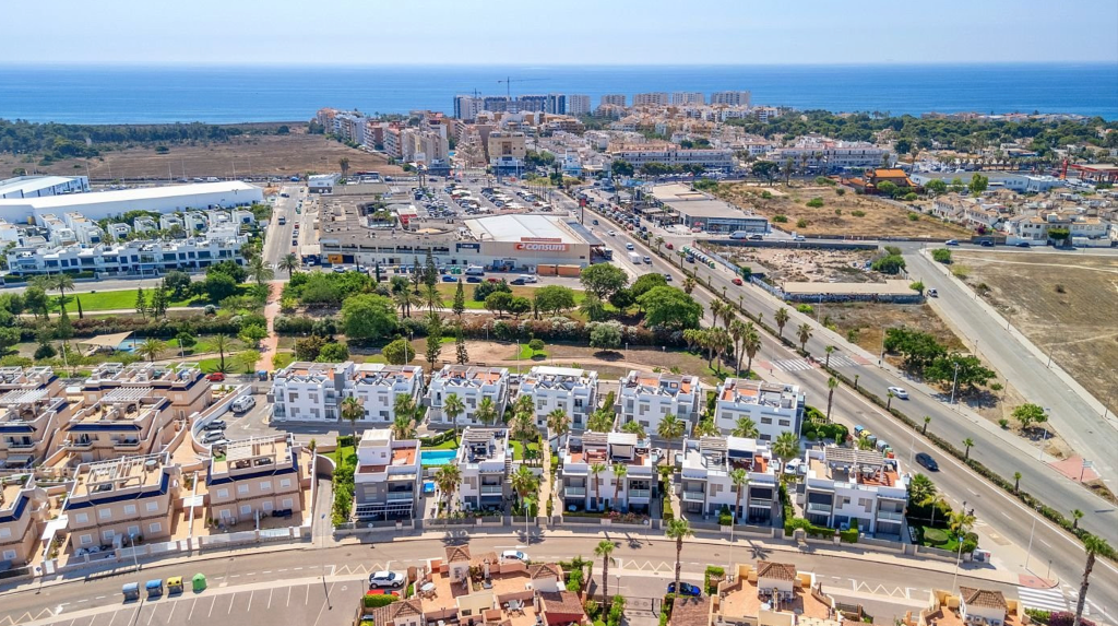 For sale - 2 Bedroom 2 Bathroom Apartament in Punta Prima - Punta Prima  - Alicante