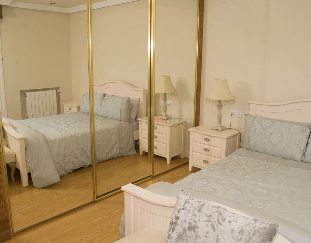 For sale - 4 Bedroom 3 Bathroom Villa in Ciudad Quesada - Ciudad Quesada  - Alicante