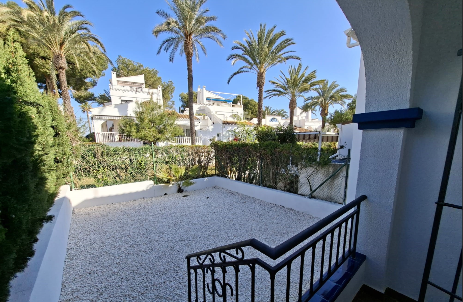 For sale - 2 Bedroom 1 Bathroom Townhouse in Orihuela-Costa - Los Dolses  - Alicante
