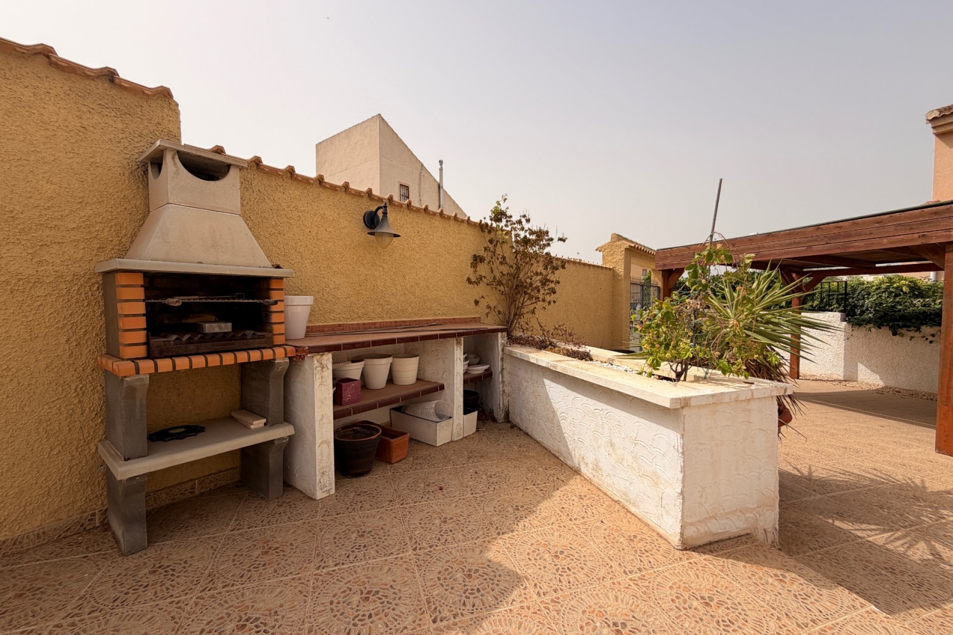 For sale - 3 Bedroom 2 Bathroom Villa Detached in Benimar - Benimar  - Alicante