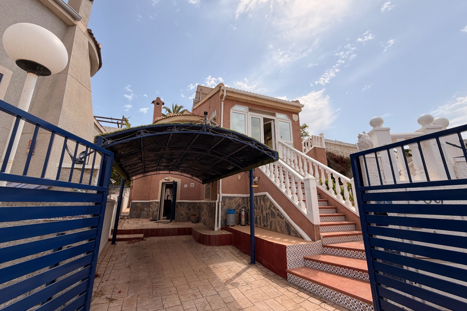 For sale - 3 Bedroom 2 Bathroom Villa Detached in Ciudad Quesada - Rojales  - Alicante