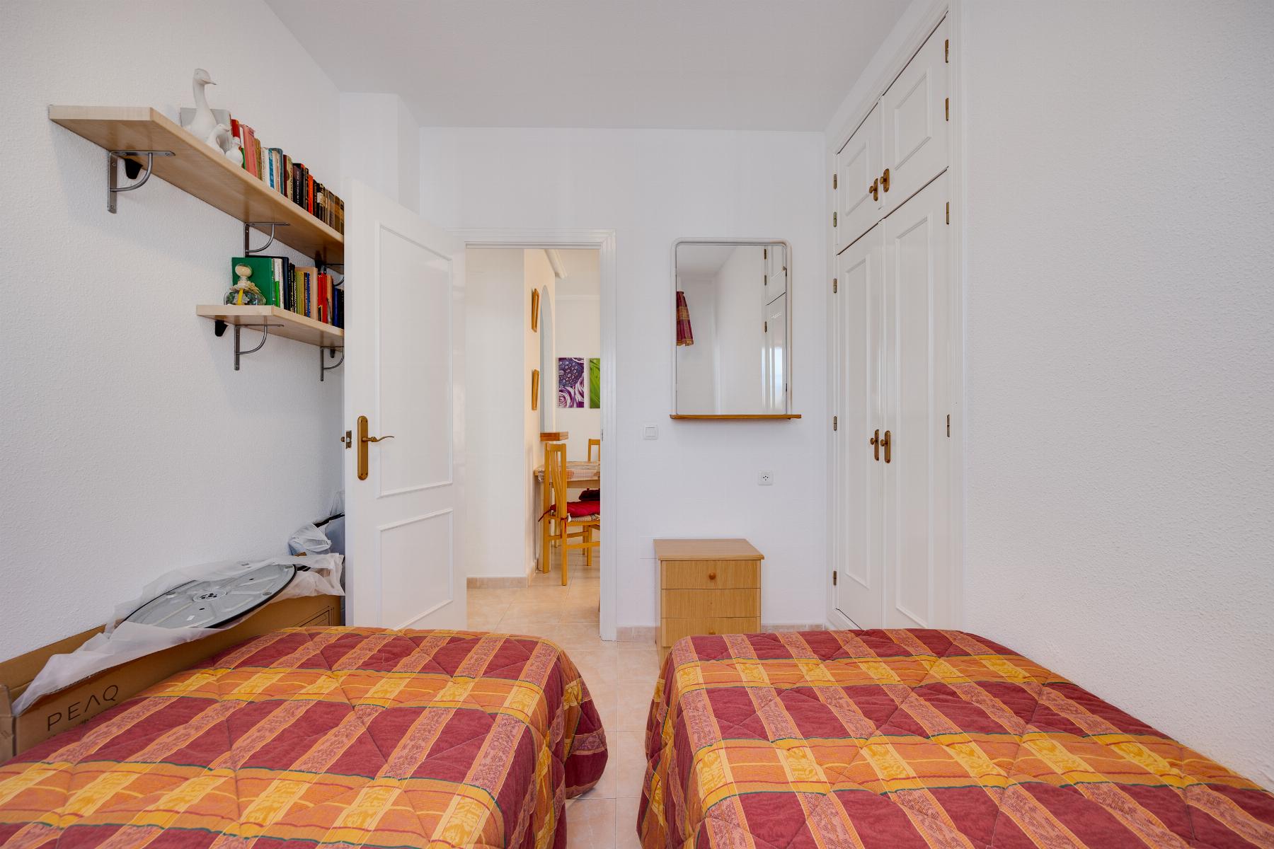 For sale - 2 Bedroom 1 Bathroom apartment in Torrevieja - playa de los naufragos  - Alicante
