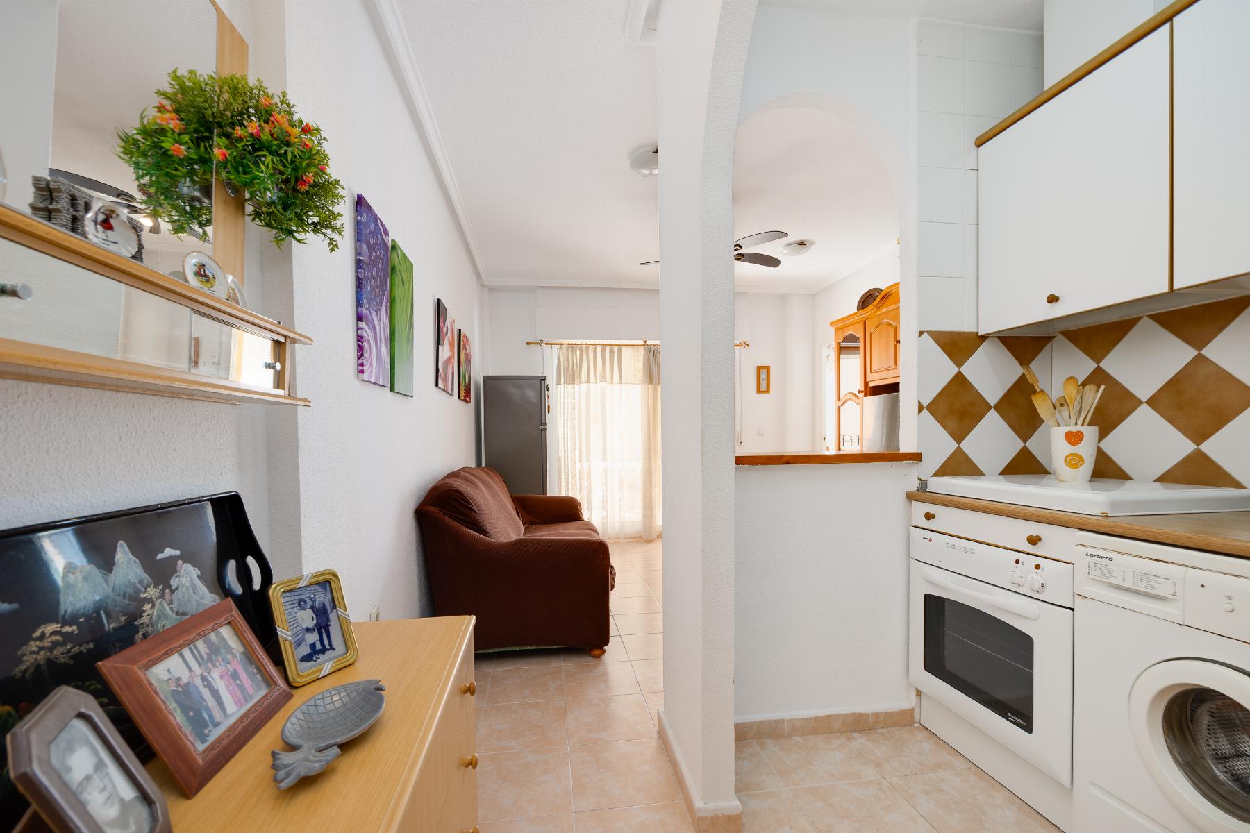 For sale - 2 Bedroom 1 Bathroom apartment in Torrevieja - playa de los naufragos  - Alicante