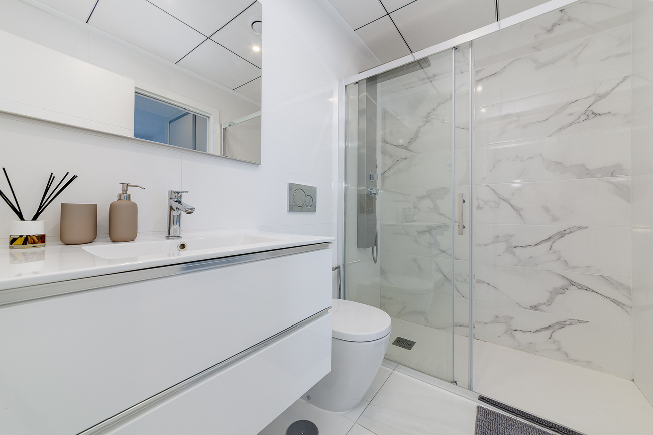For sale - 3 Bedroom 3 Bathroom Town House in Villamartin - Costa Blanca  - Alicante