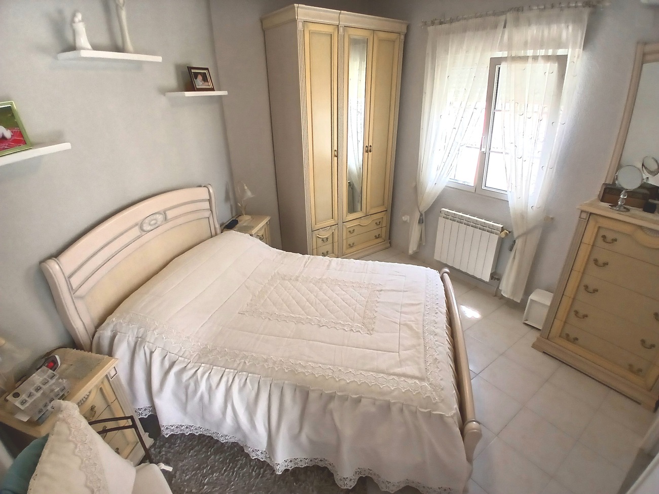 For sale - 3 Bedroom 4 Bathroom Villa in Villamartin - El Presidente  - Alicante