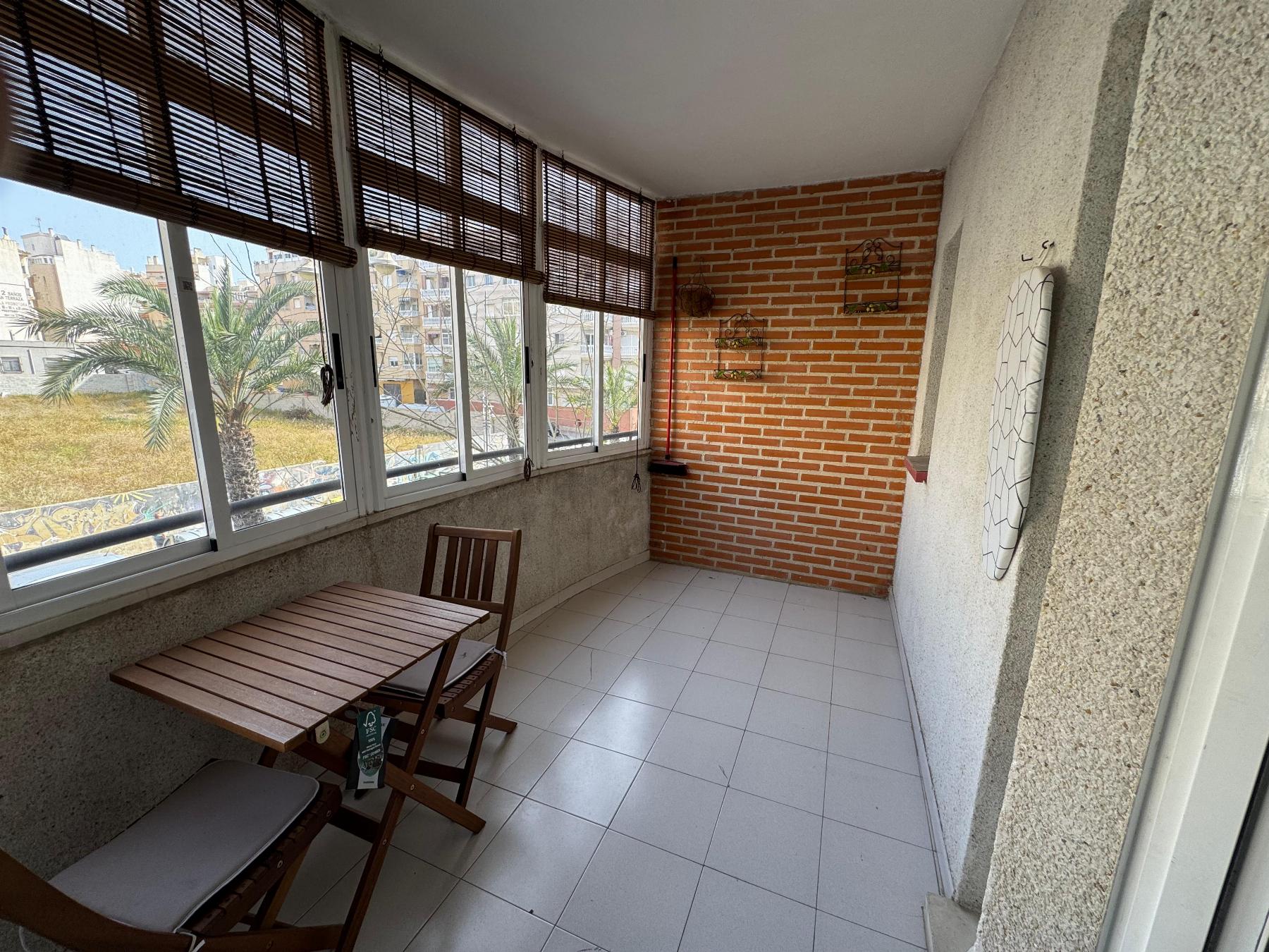 For sale - 1 Bathroom Estudio in Torrevieja - Playa de Los Locos-Curva del Palangre  - Alicante