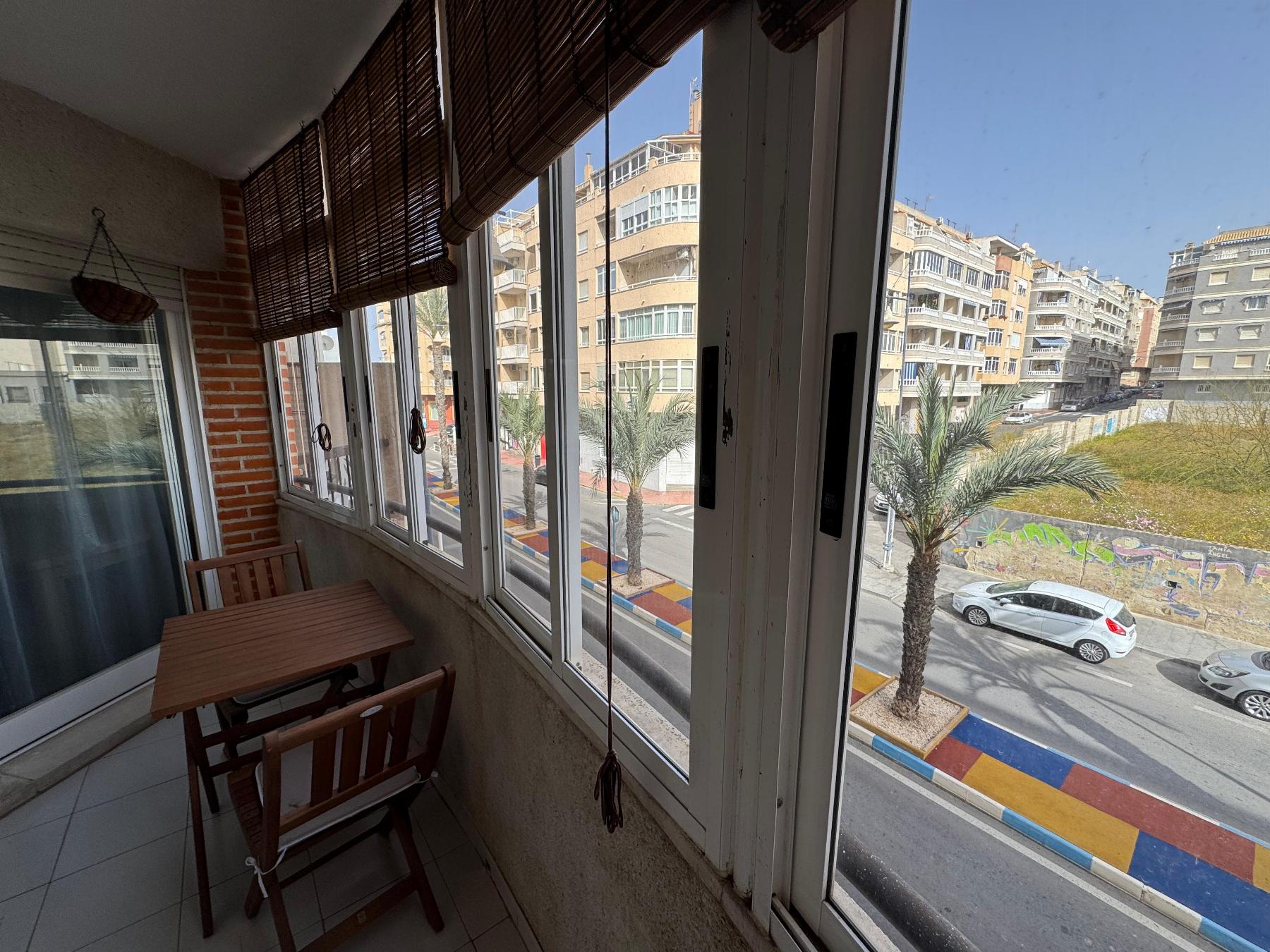 For sale - 1 Bathroom Estudio in Torrevieja - Playa de Los Locos-Curva del Palangre  - Alicante