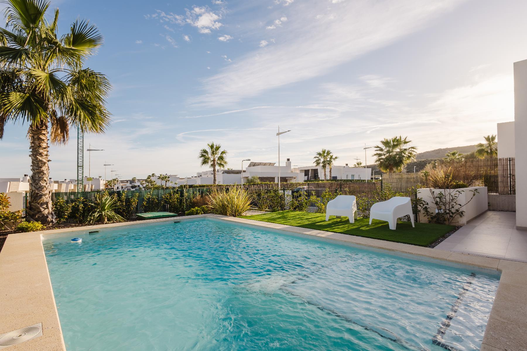 For sale - 4 Bedroom 4 Bathroom Villa in Algorfa - Campo de Golf - Algorfa  - Alicante