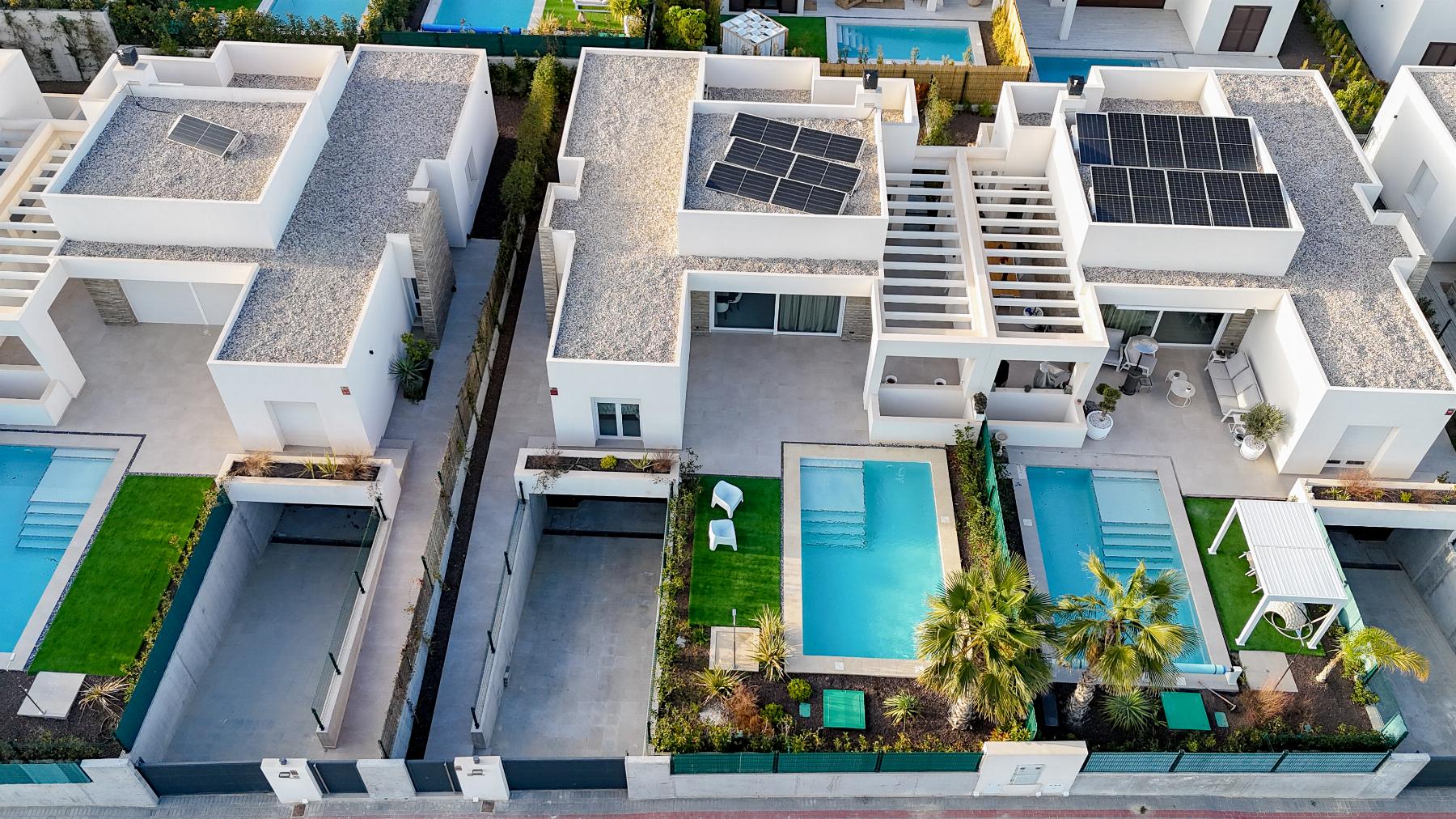 For sale - 4 Bedroom 4 Bathroom Villa in Algorfa - Campo de Golf - Algorfa  - Alicante