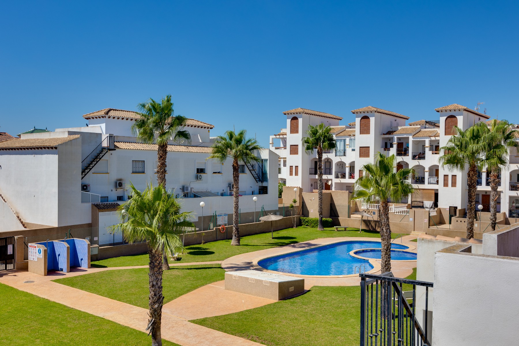 For sale - 2 Bedroom 2 Bathroom Apartament in Punta Prima - Punta Prima  - Alicante