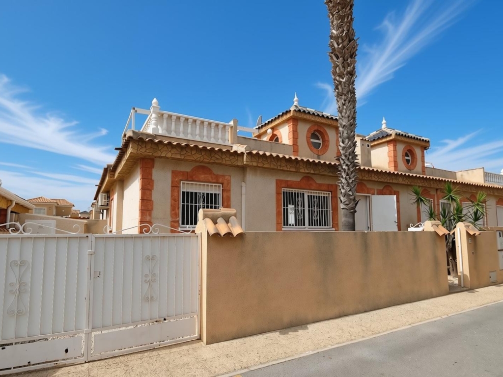 2 Bedroom 2 Bathroom Apartament in Playa Flamenca