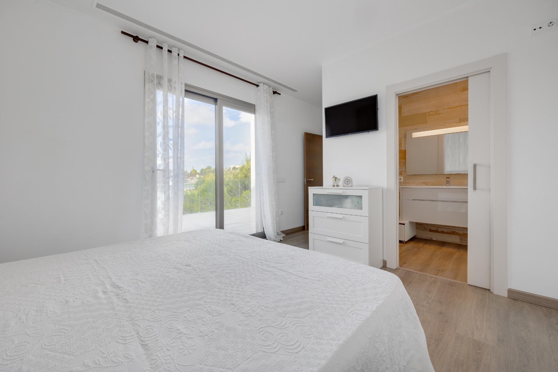 For sale - 4 Bedroom 3 Bathroom Villa in Las Colinas Golf - Las Colinas Golf  - Alicante