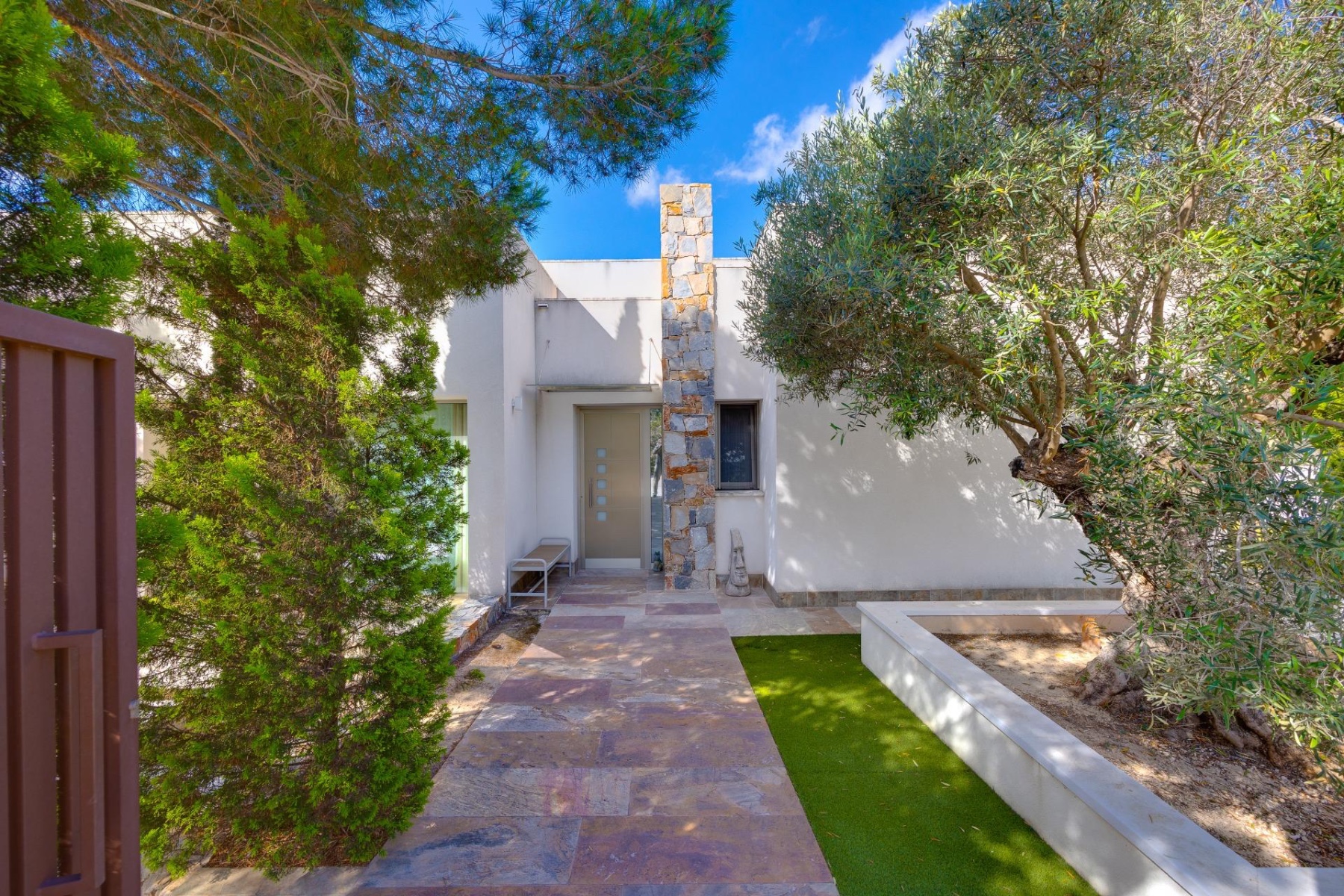 For sale - 4 Bedroom 3 Bathroom Villa in Las Colinas Golf - Las Colinas Golf  - Alicante