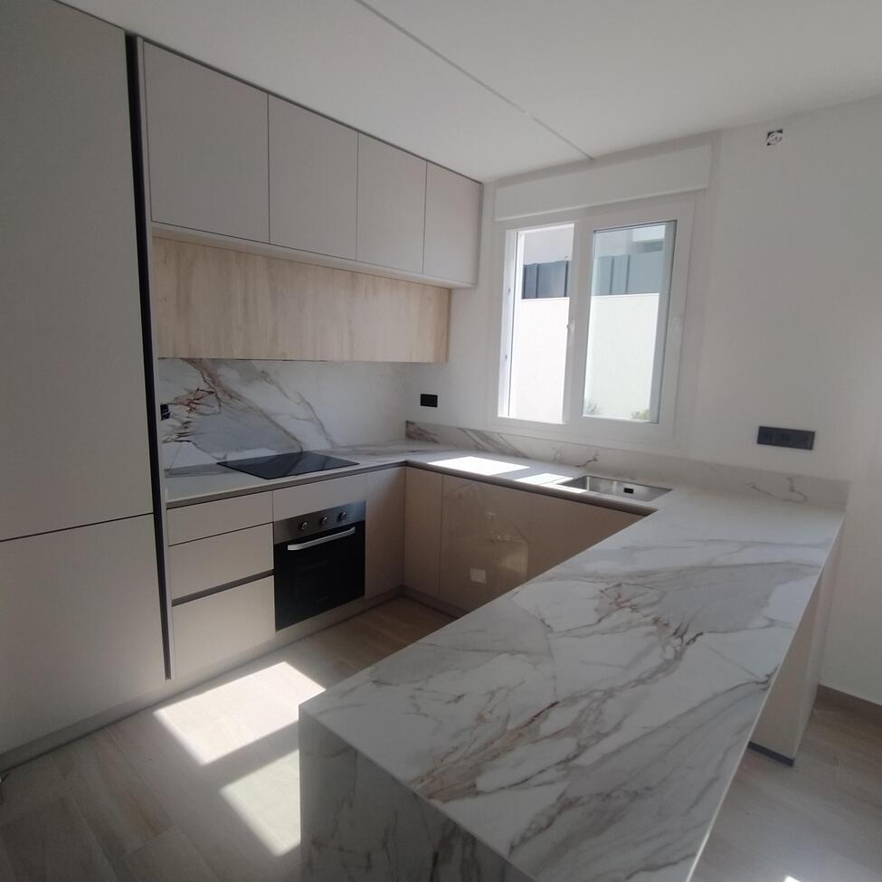 For sale - 3 Bedroom 2 Bathroom Villa Penthouse in Torrevieja - aguas nuevas  - Alicante