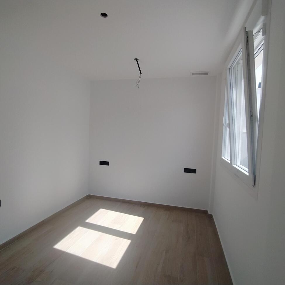 For sale - 3 Bedroom 2 Bathroom Villa Penthouse in Torrevieja - aguas nuevas  - Alicante