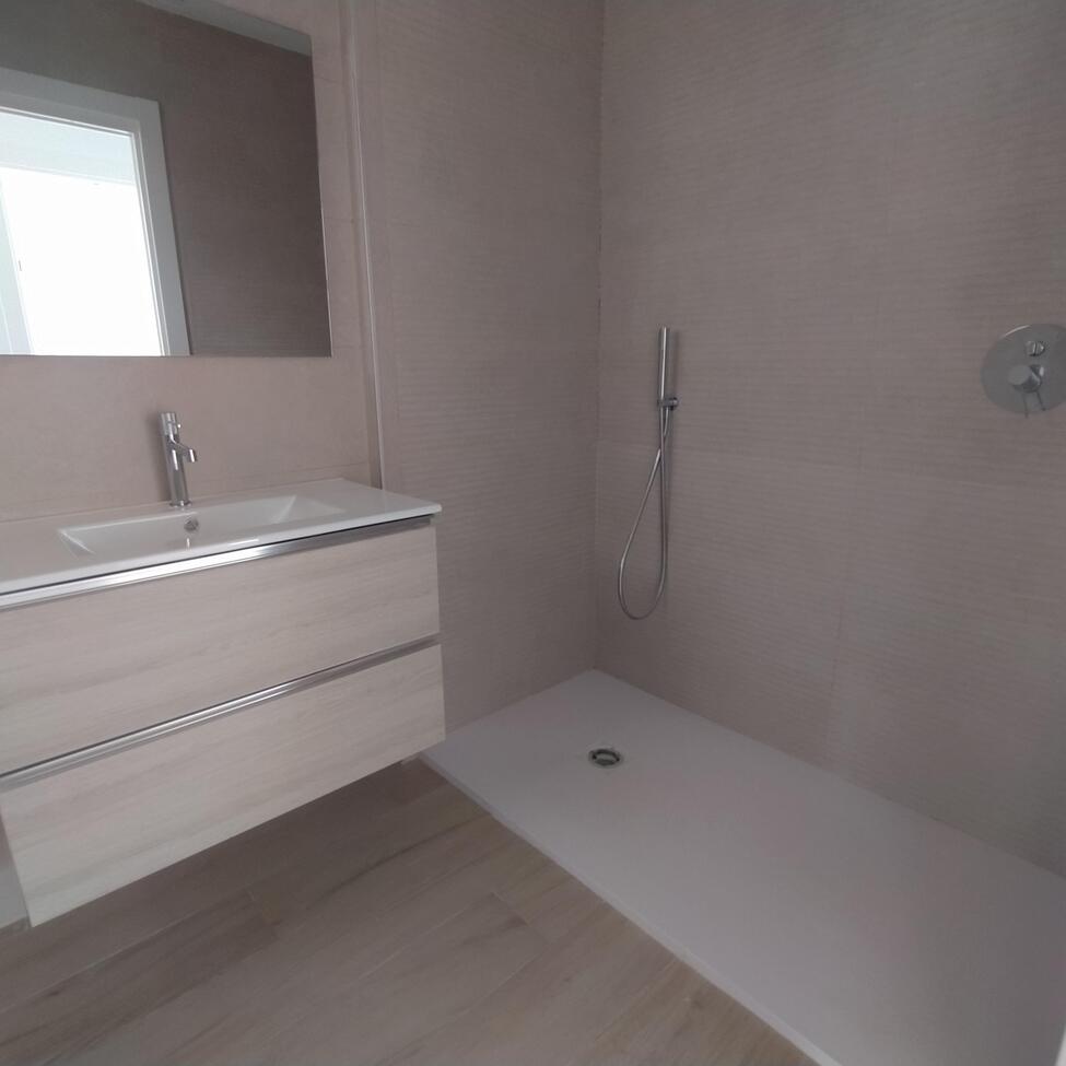 For sale - 3 Bedroom 2 Bathroom Villa Penthouse in Torrevieja - aguas nuevas  - Alicante