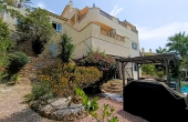 27-5-522-11-1130/79268, 4 Bedroom 3 Bathroom Villa in Las Ramblas Golf