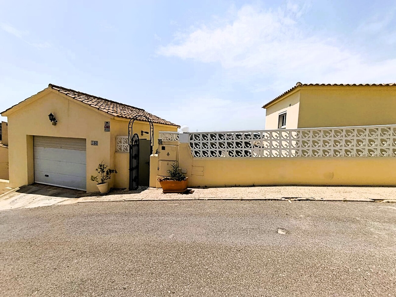 For sale - 4 Bedroom 3 Bathroom Villa in Las Ramblas Golf - Inland  - Alicante