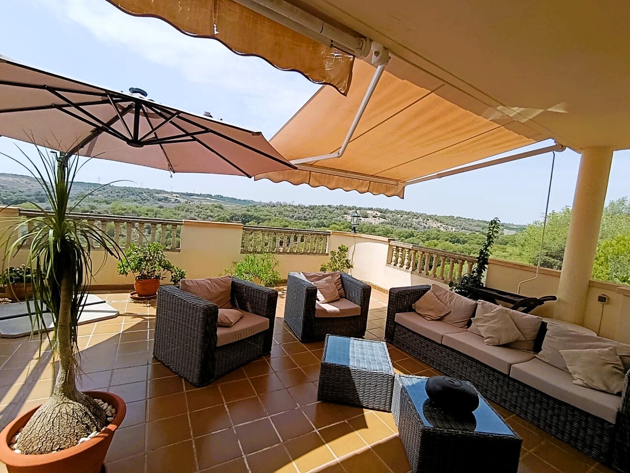 For sale - 4 Bedroom 3 Bathroom Villa in Las Ramblas Golf - Inland  - Alicante