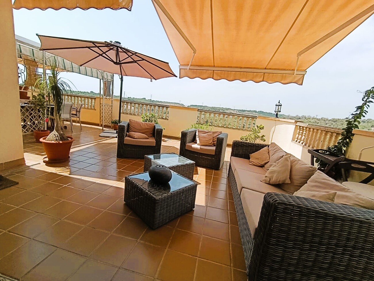 For sale - 4 Bedroom 3 Bathroom Villa in Las Ramblas Golf - Inland  - Alicante